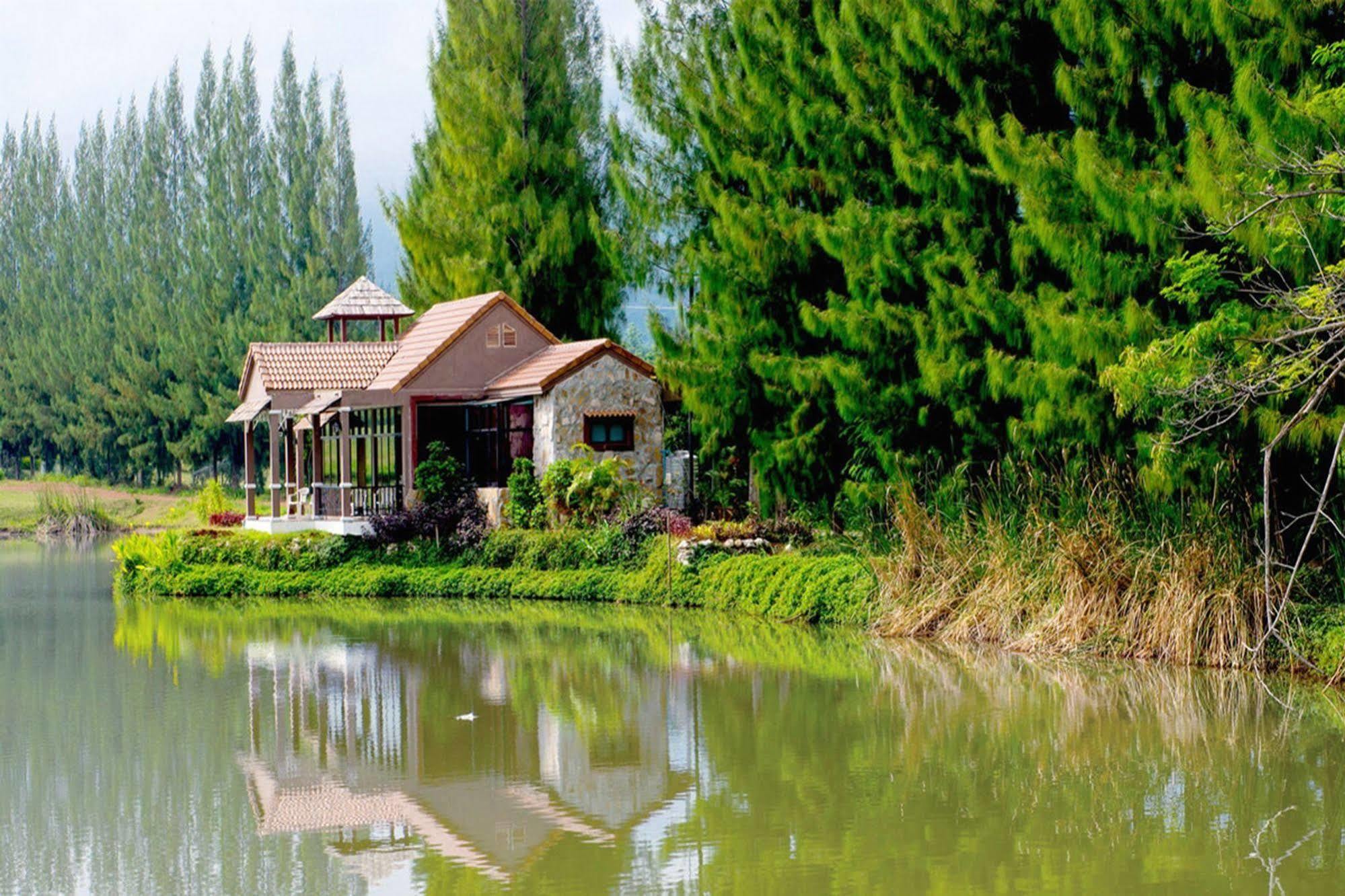 Chateau De Khaoyai Hotel & Resort Pak Chong Buitenkant foto